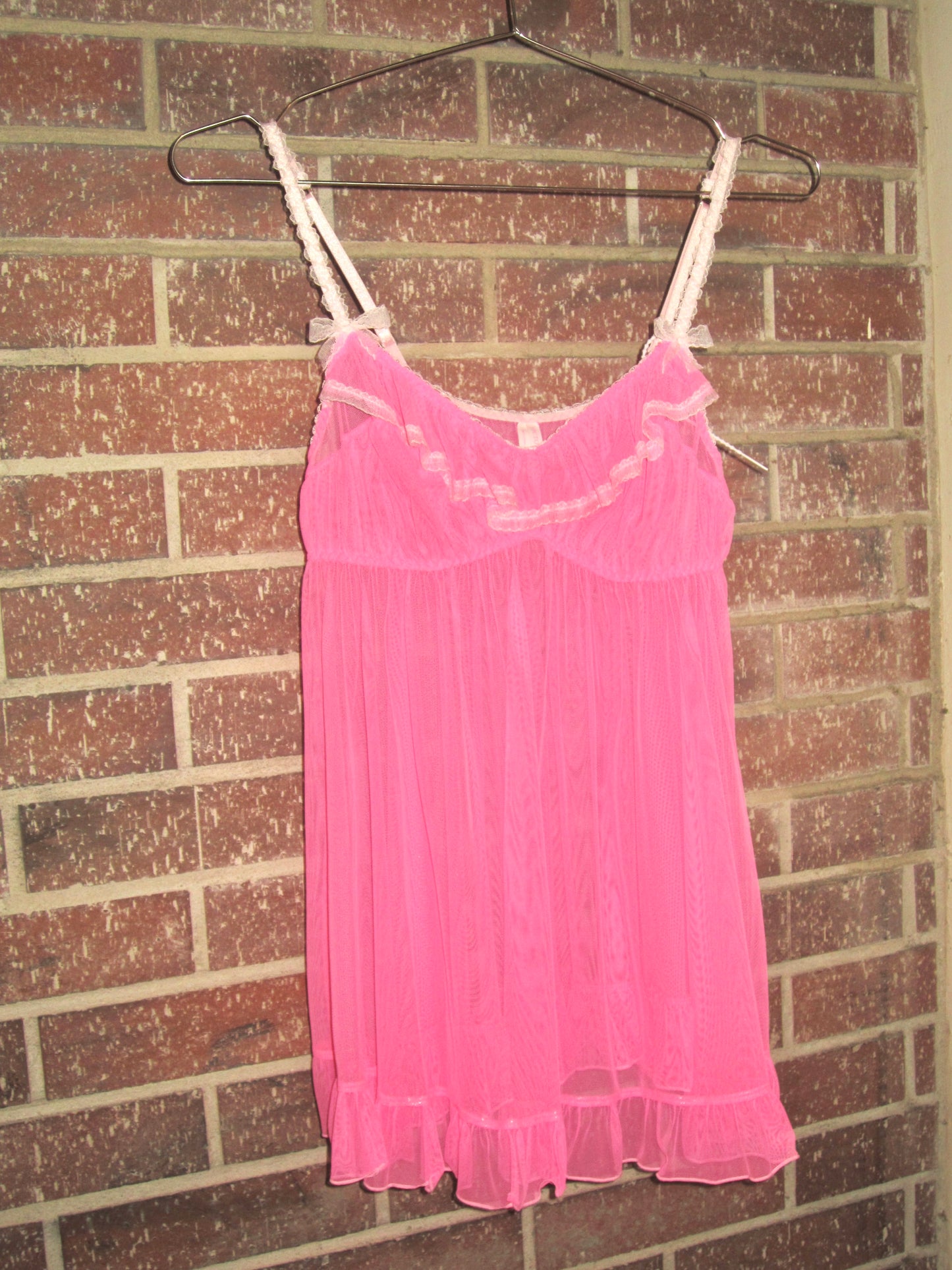 00s VS hot pink ruffle babydoll