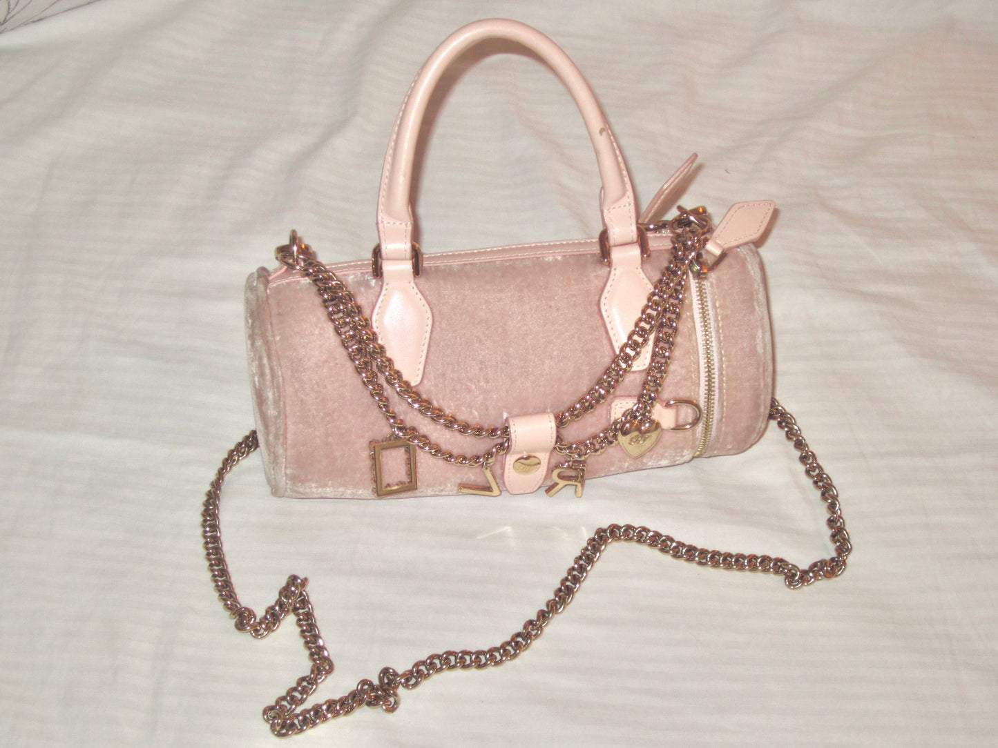 Vintage velvet pink handbag