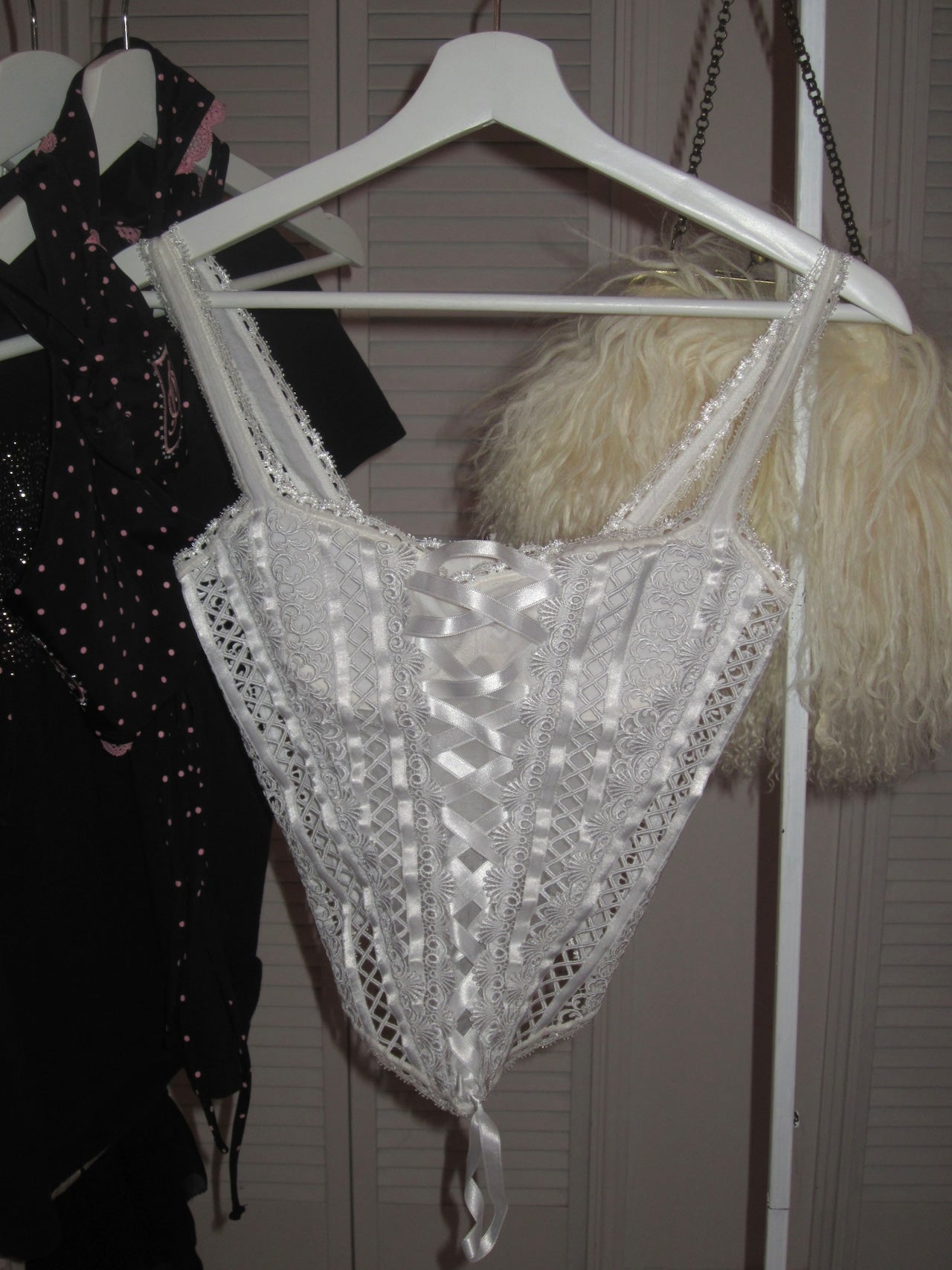 RAVAGE exclusive French lace bustier corset