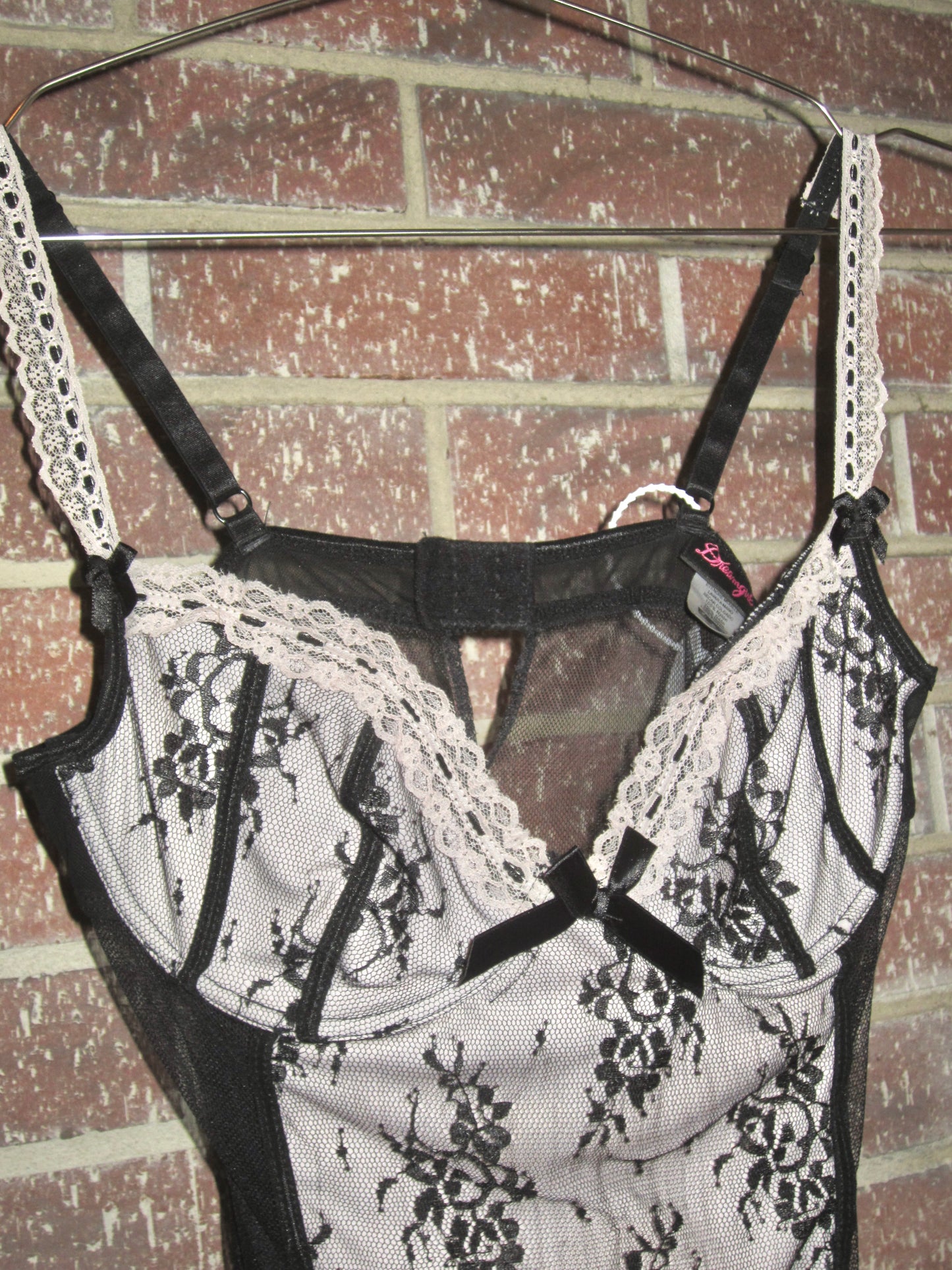 00s VS lace maid babydoll