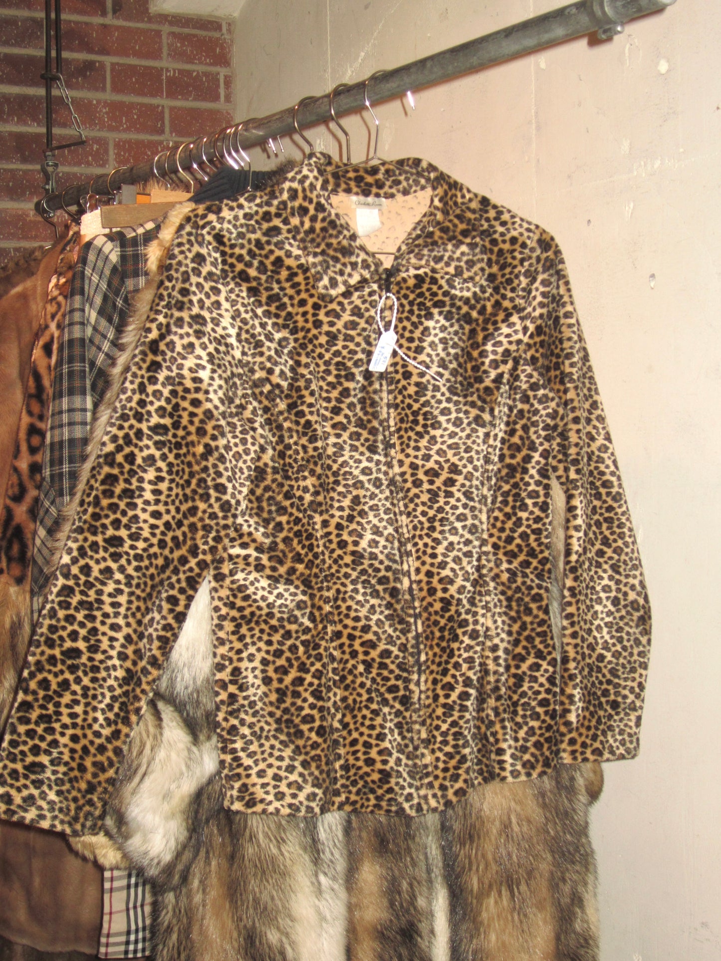 Classic leopard zip up jacket