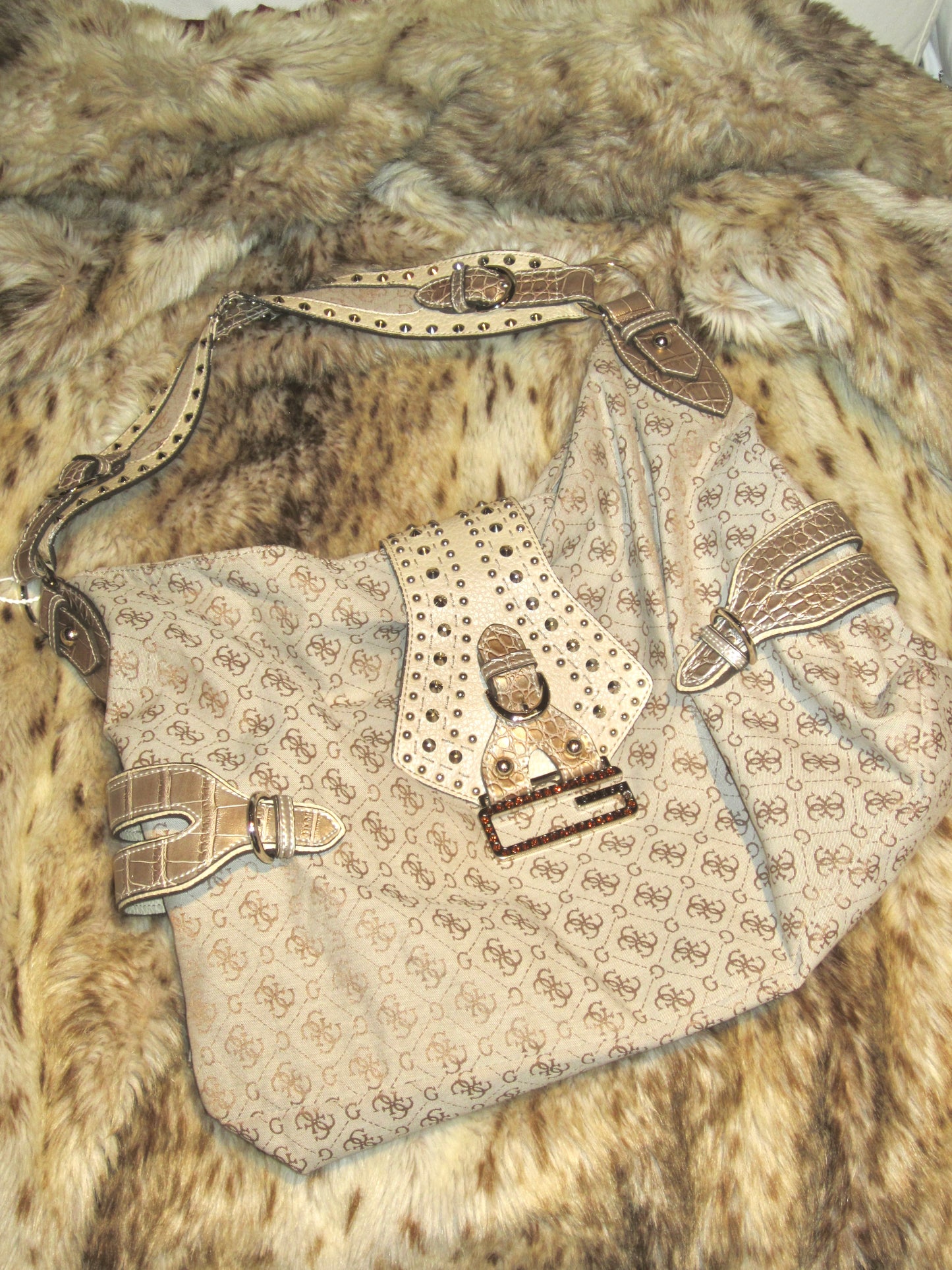 00s vintage guess shoulder bag