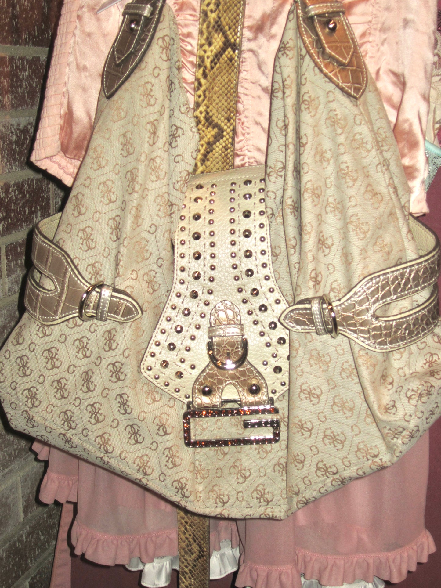00s vintage guess shoulder bag