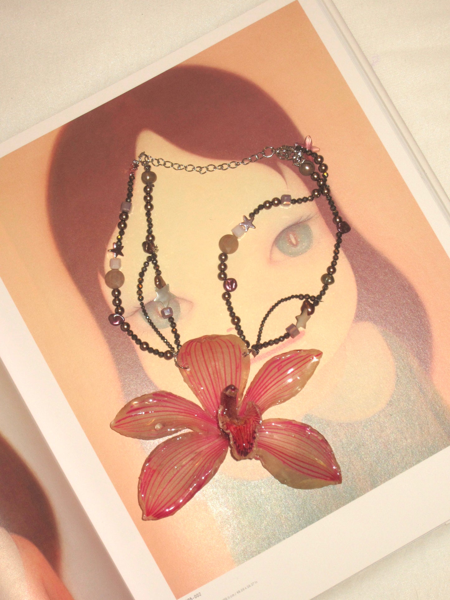 “Plum dew” real flower necklace