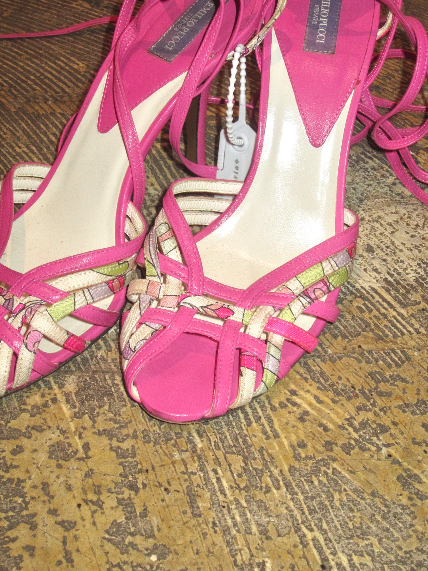 Pink resort star