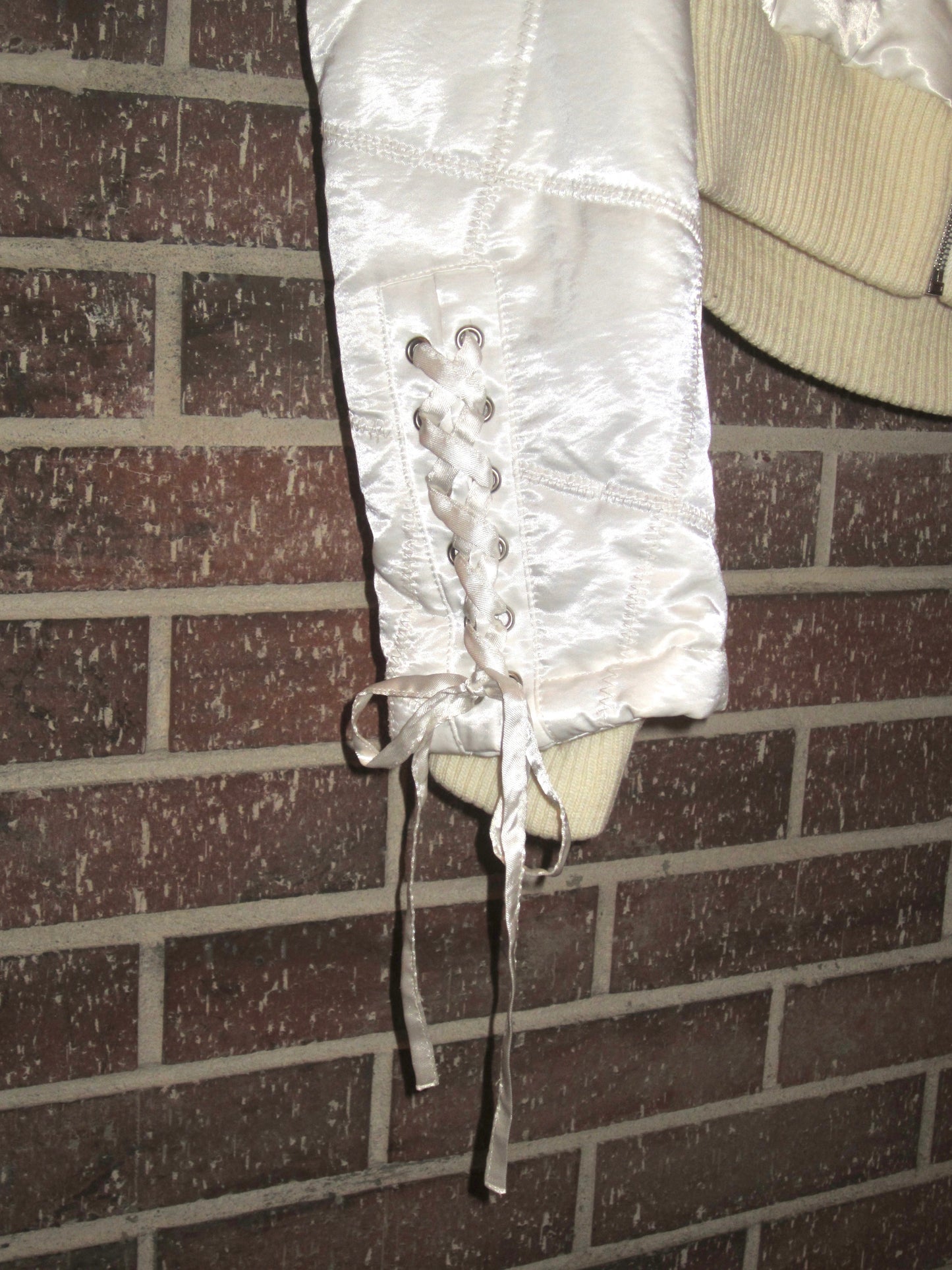 00s Bebe white cropped jacket
