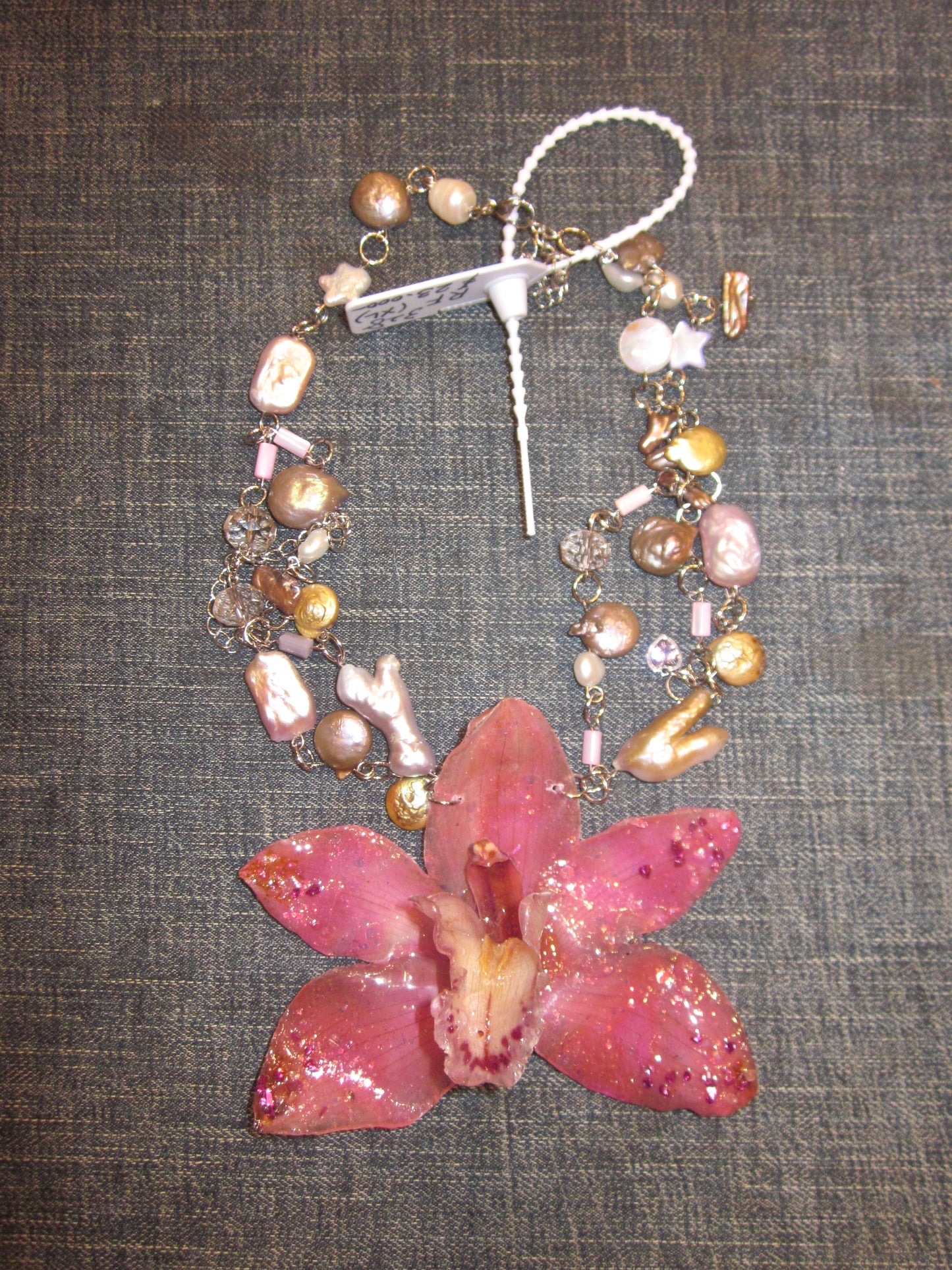 “Sweet sin” real flower necklace