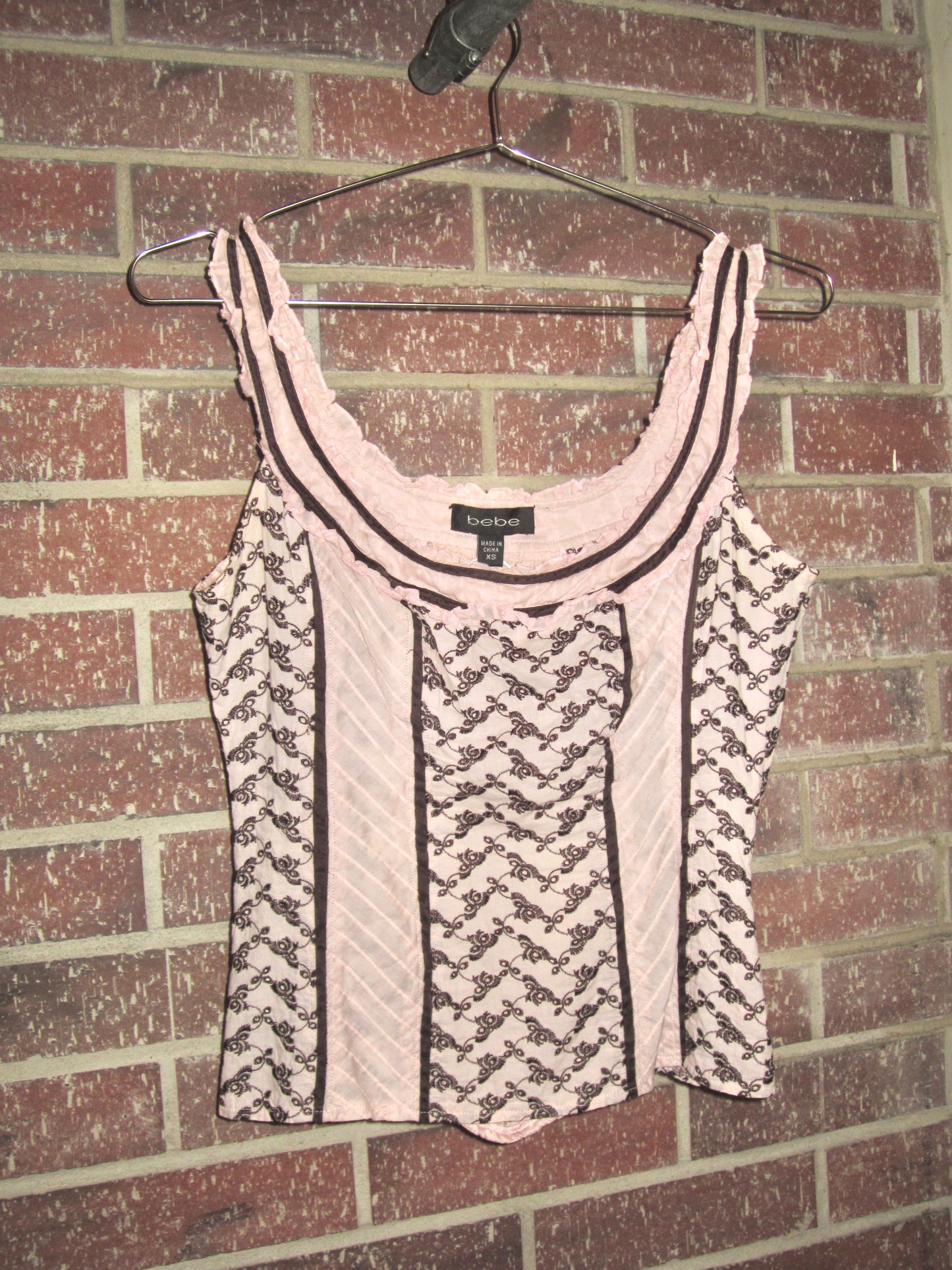 00s BEBE lace up tank
