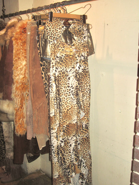 leopard print ruffle dress