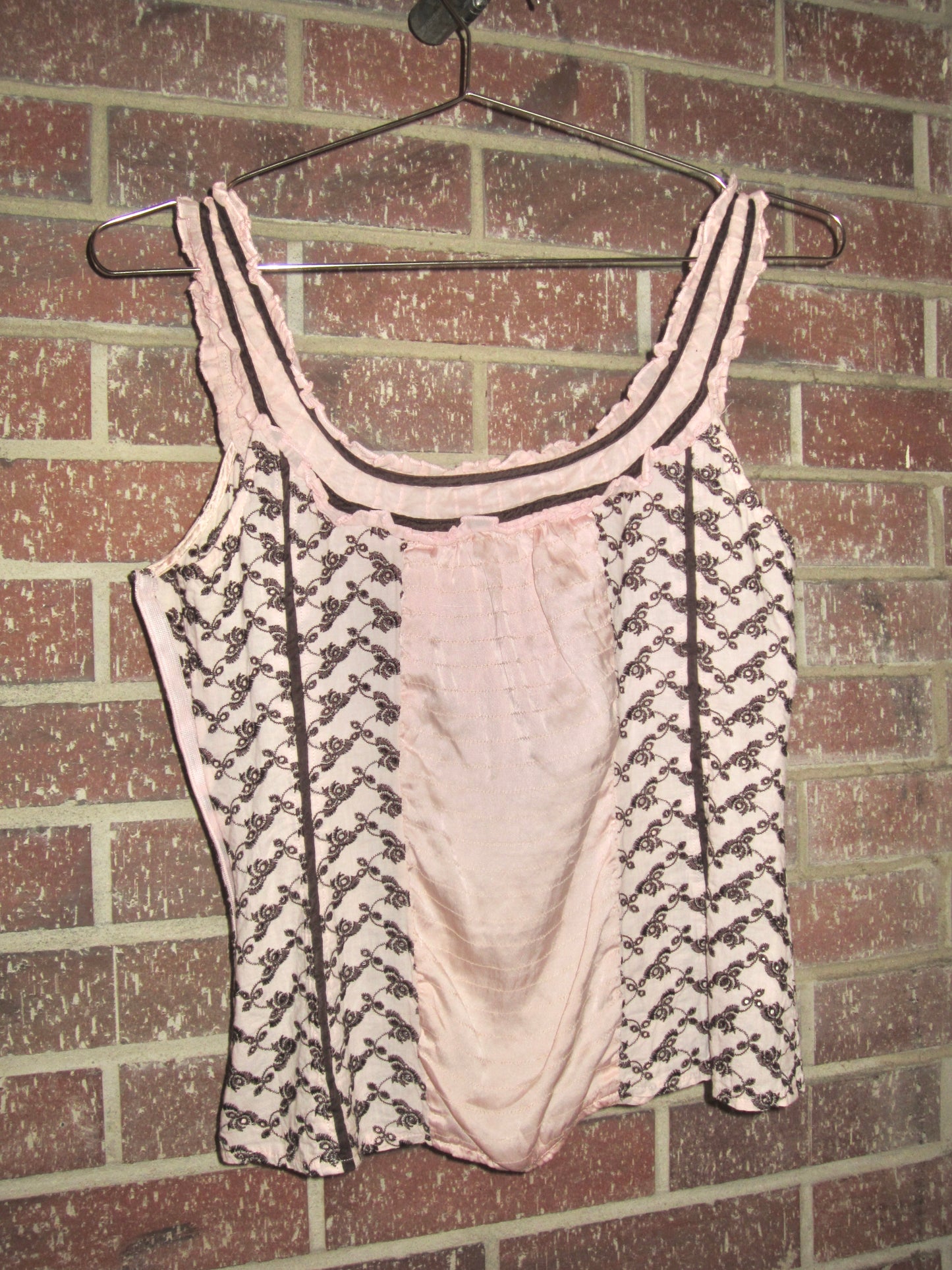 00s BEBE lace up tank