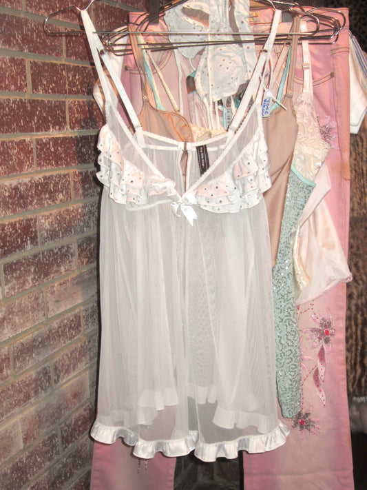 00s VS ruffle stone babydoll