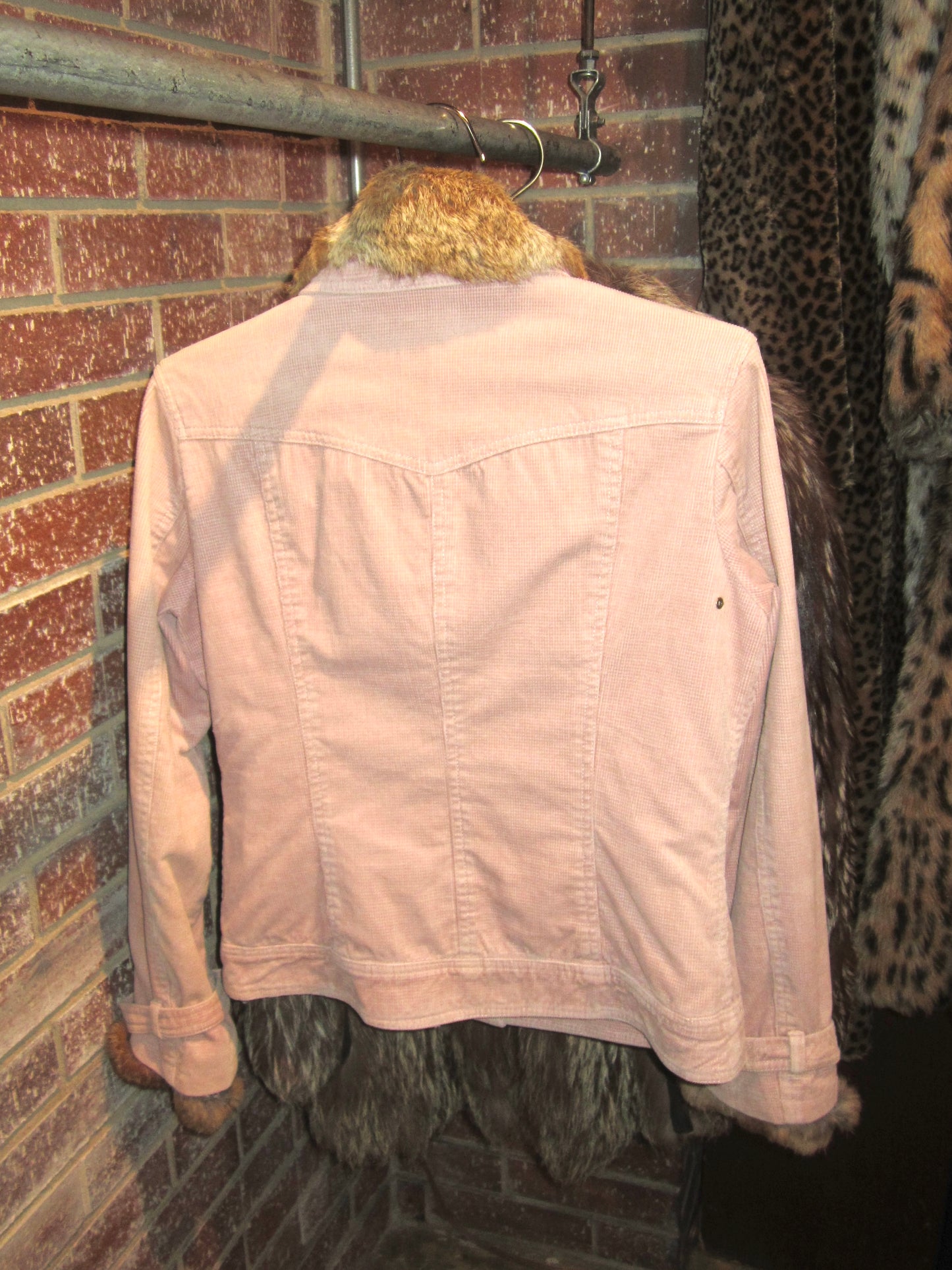 00s dusty pink fur jacket