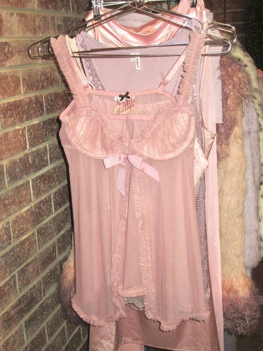00s VS dusty pink babydoll