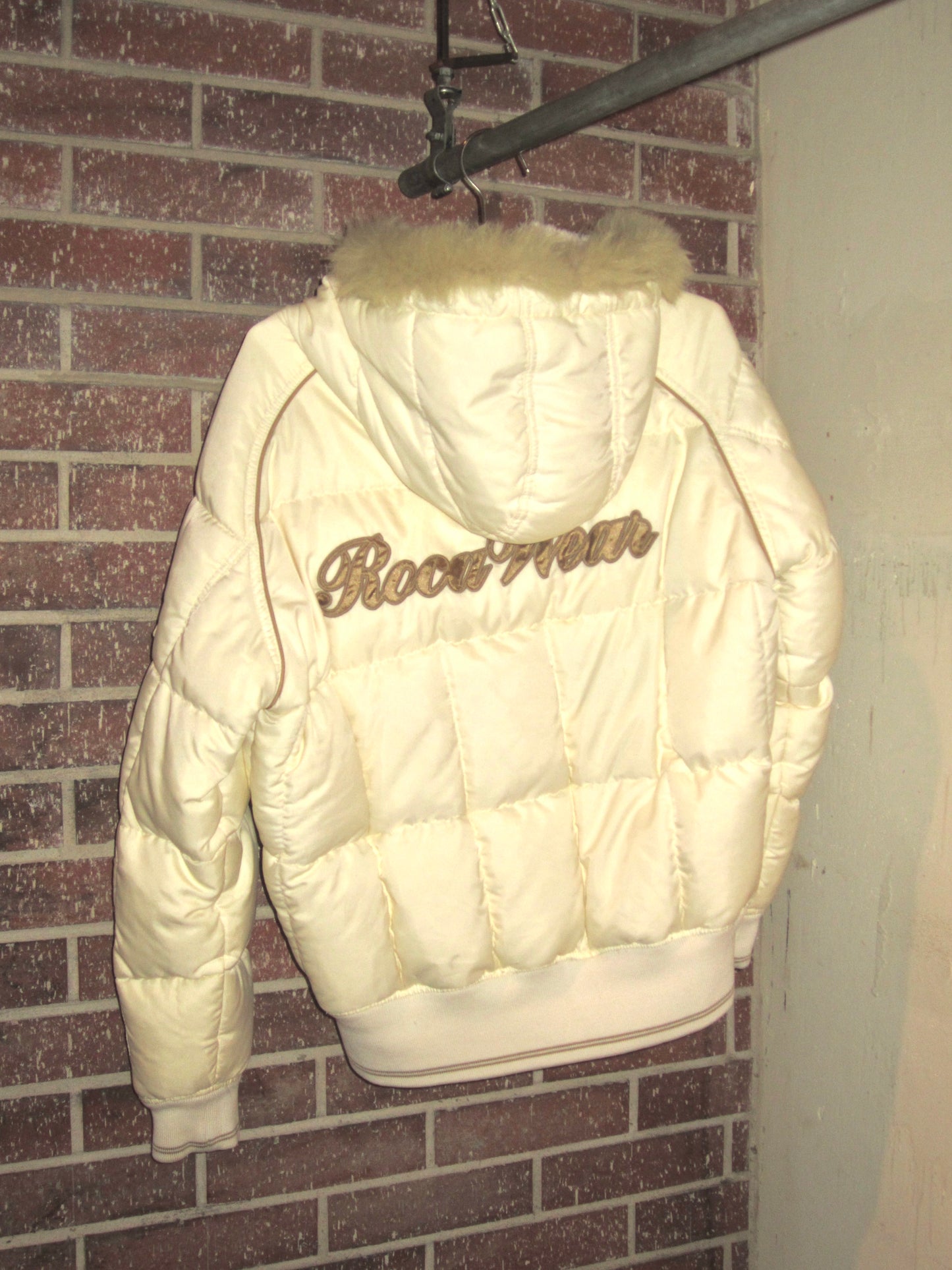 00s vintage rocawear puffer