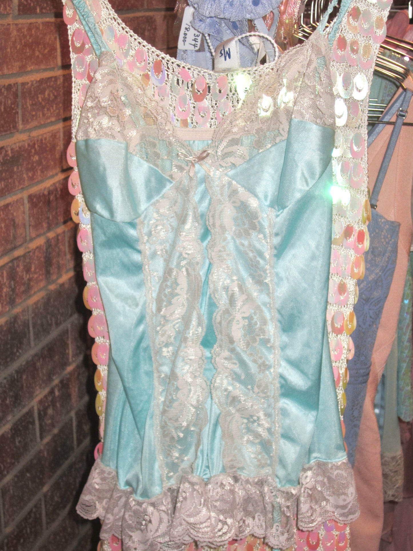 00s US Baby blue lace slip