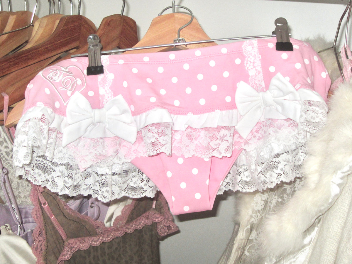 Pink Dots and Little Bows