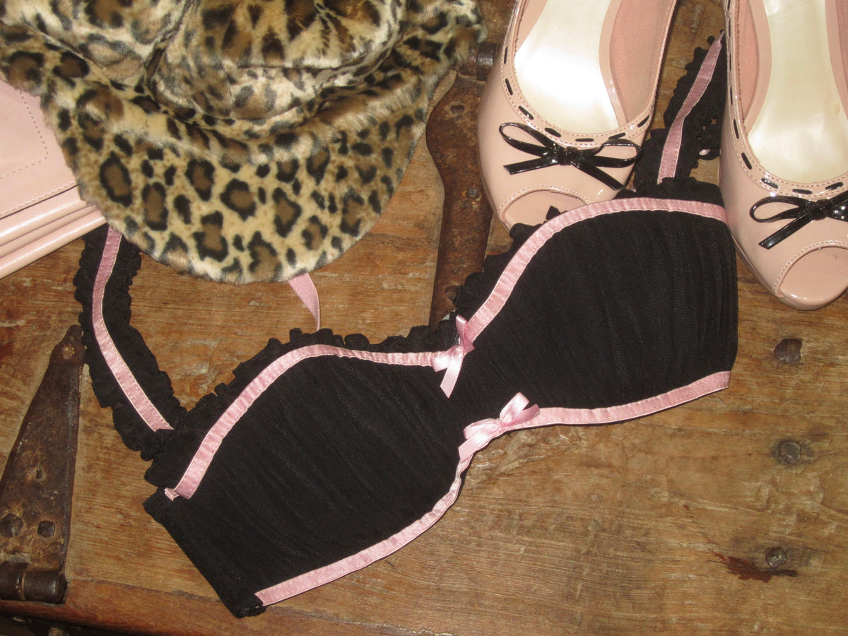 Black Pink Ribbon Bra