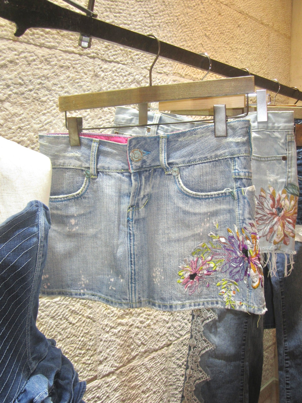 vintage early 2000s 2k denim
