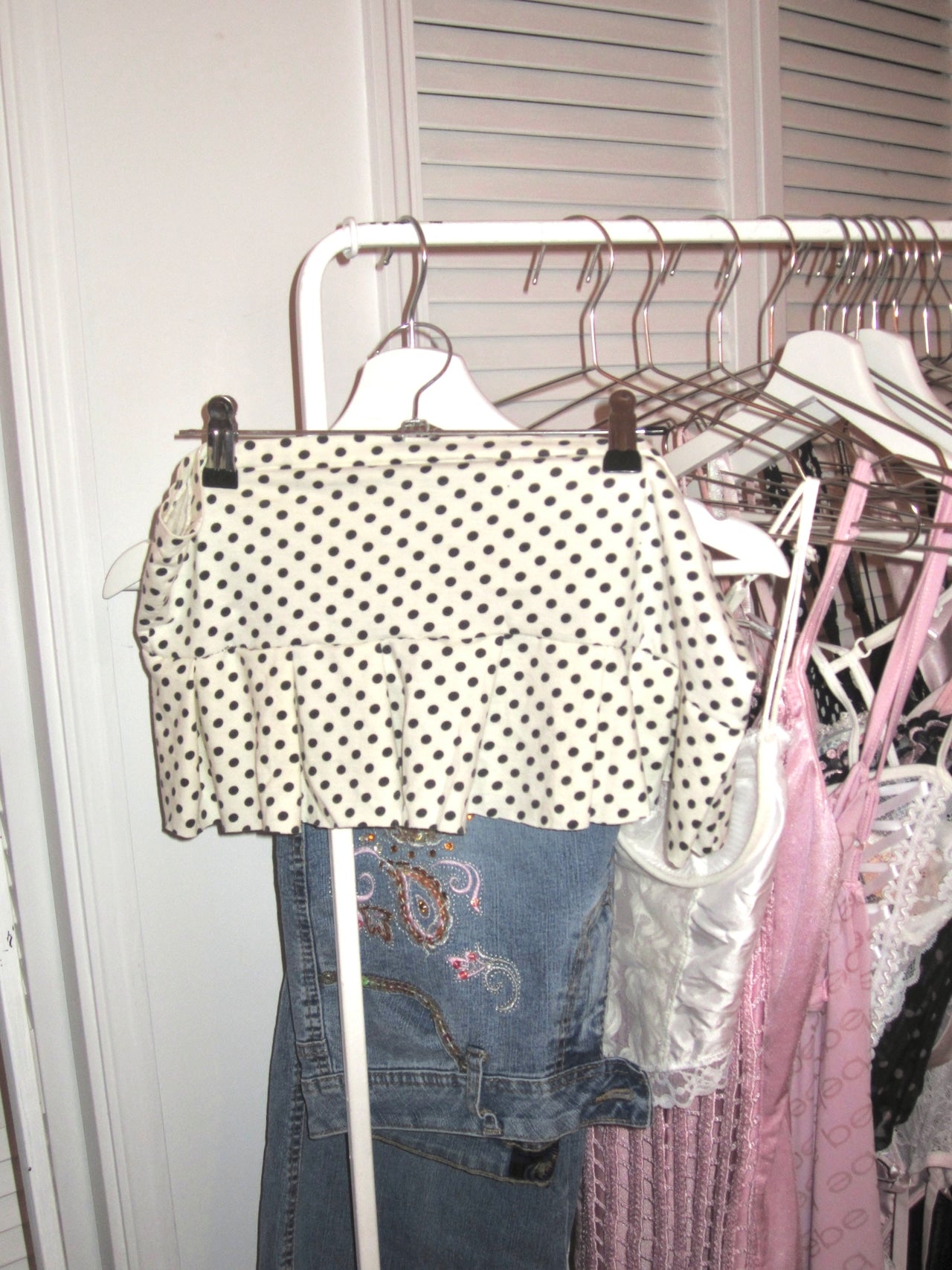 Polka dot low rise micro skirt