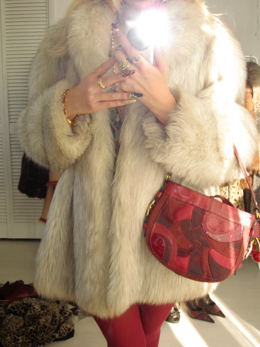 Whitey snow vintage fake fox fur coat
