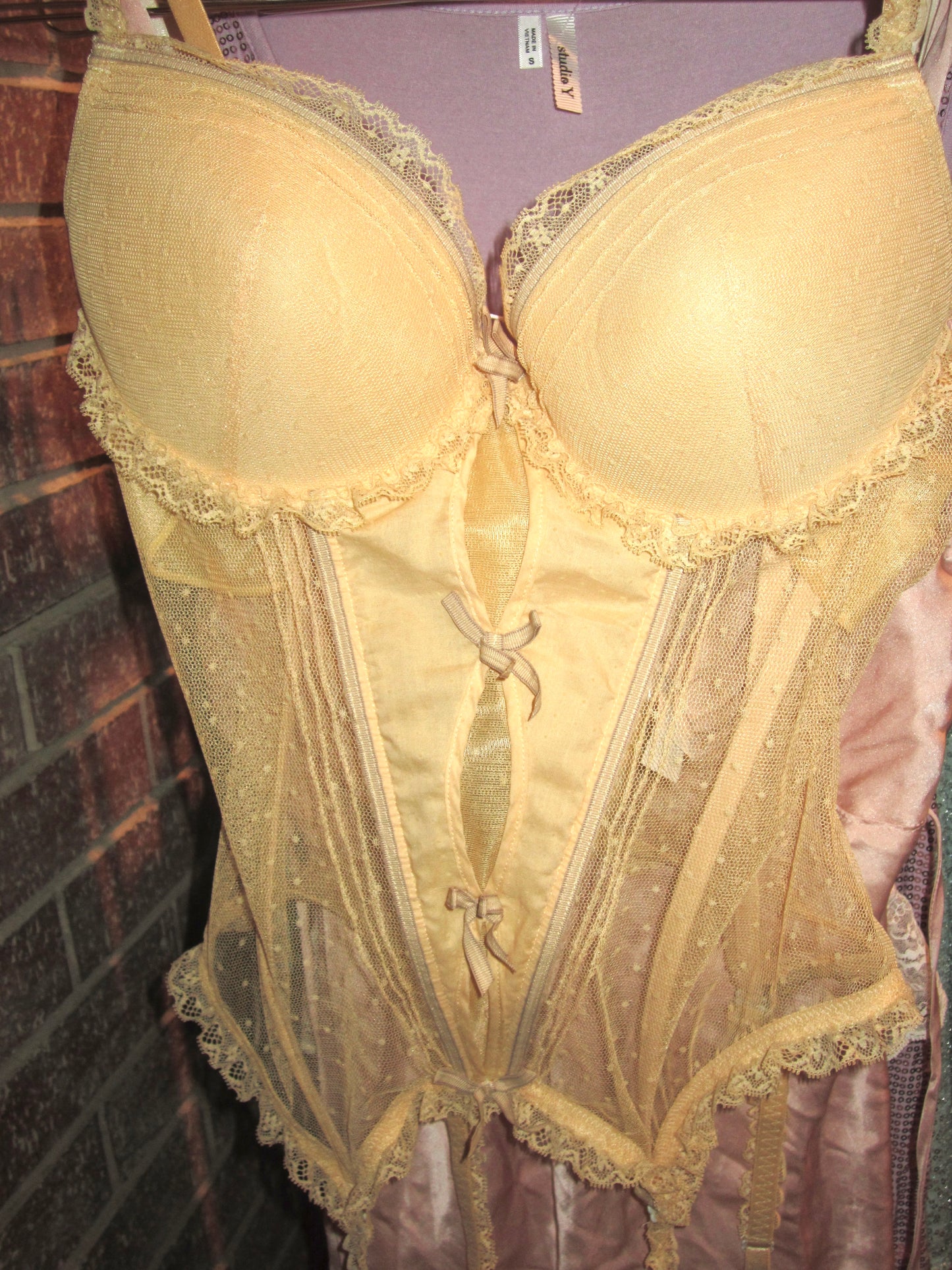 00s US lemon Venus bustier corset