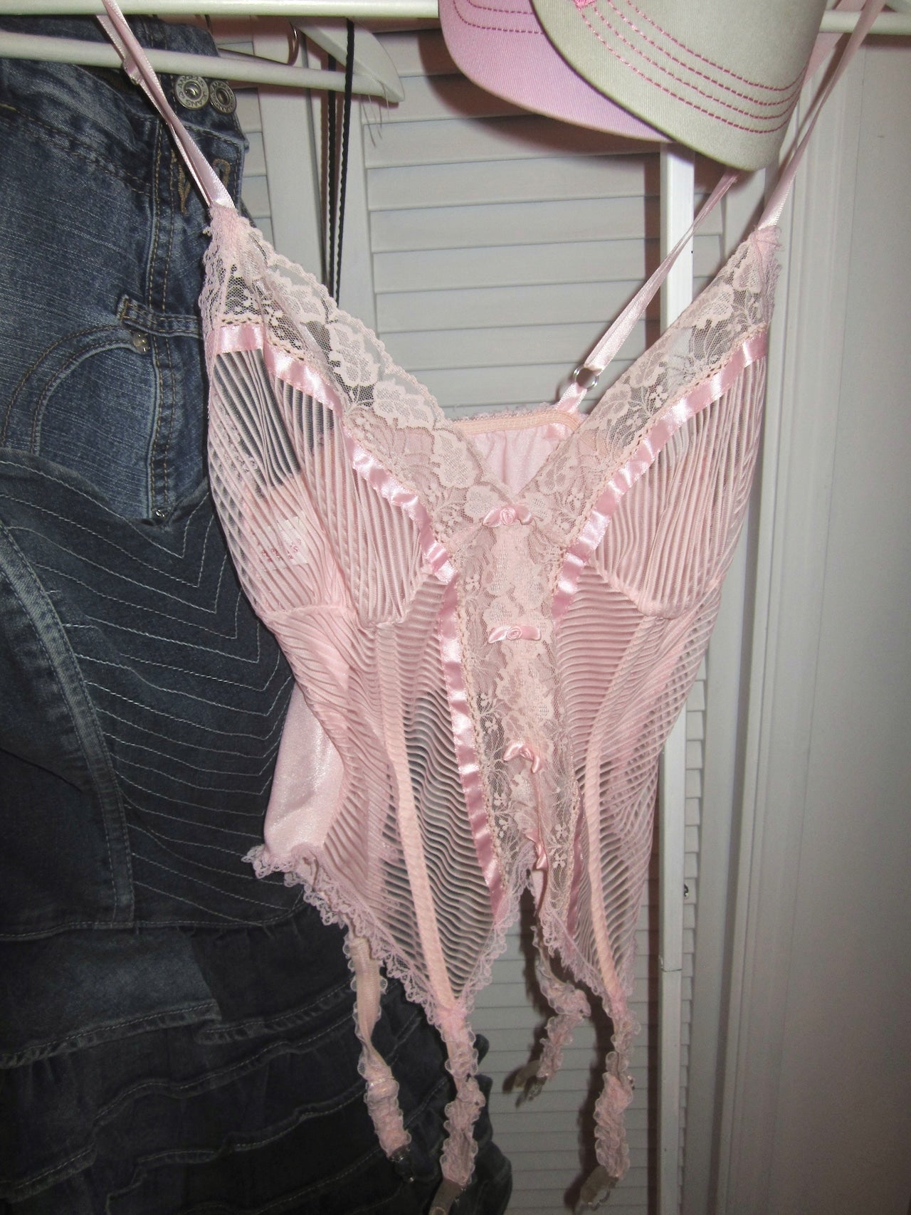 Frederick’s of Hollywood candy pink bustier