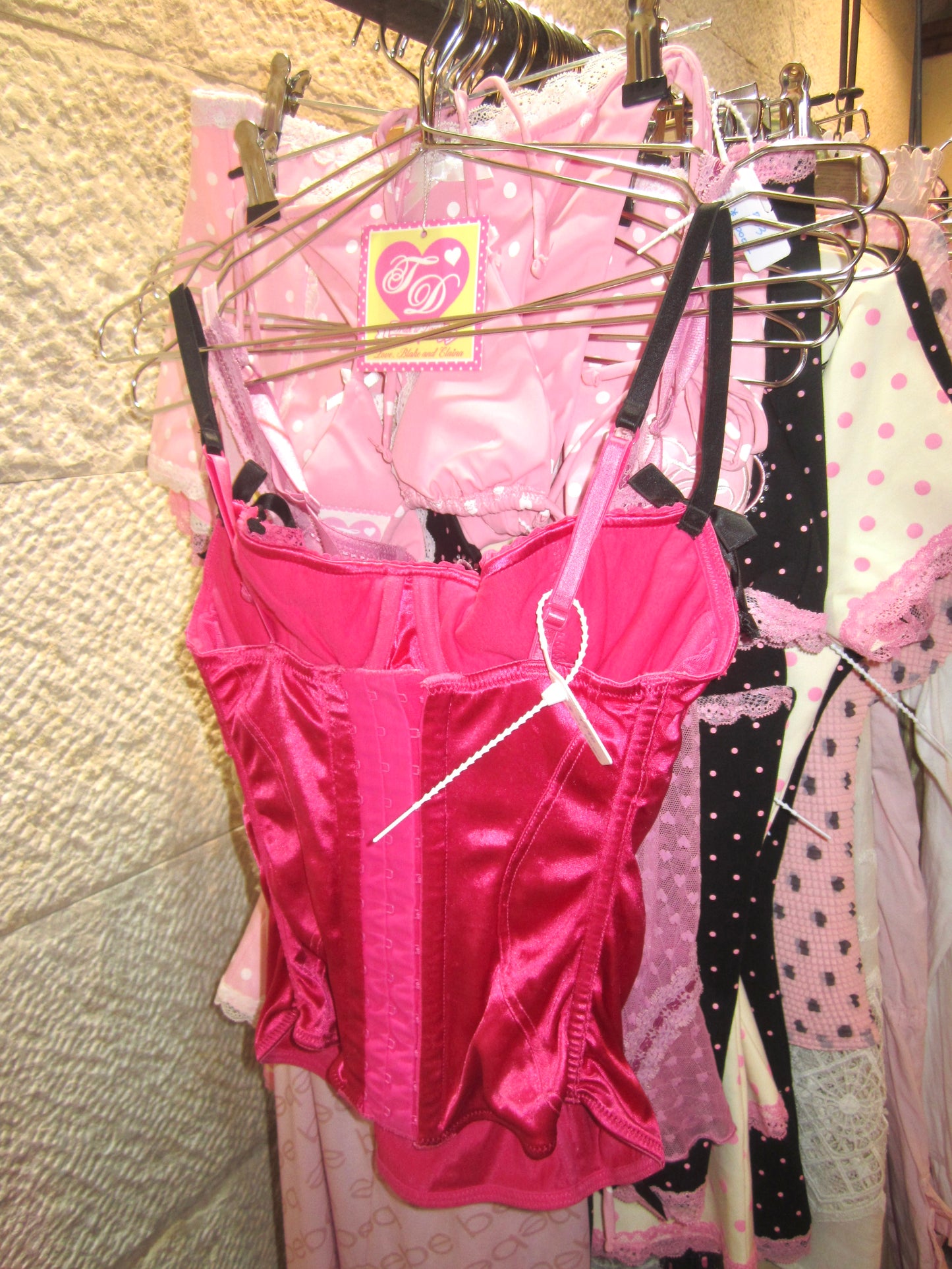 00s Victoria’s Secret hot candy ruffle bustier corset