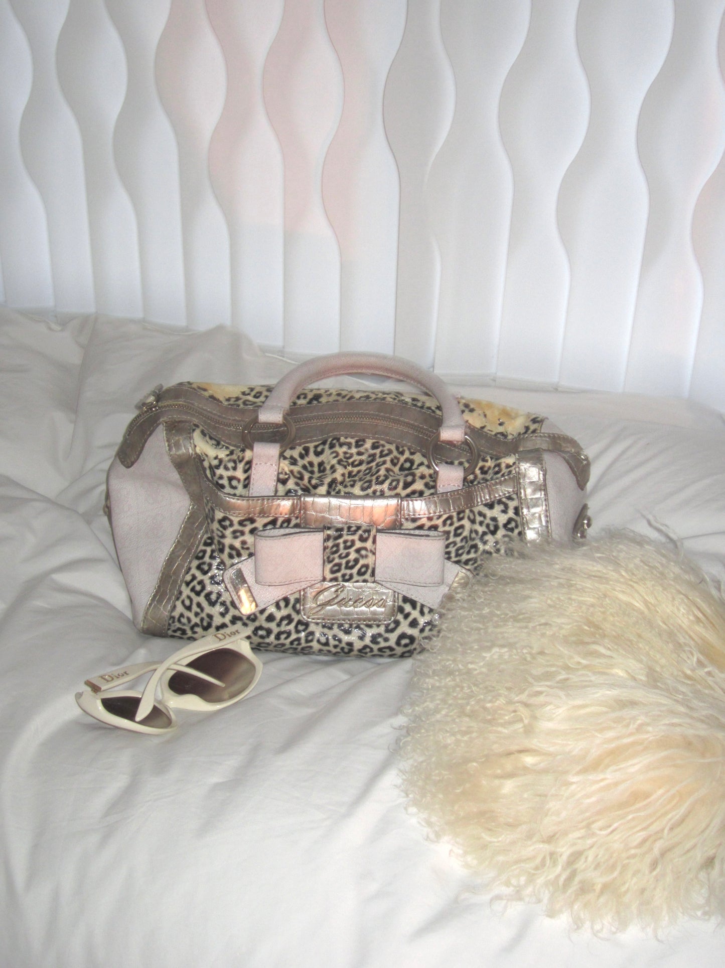 Vintage guess white leopard bag