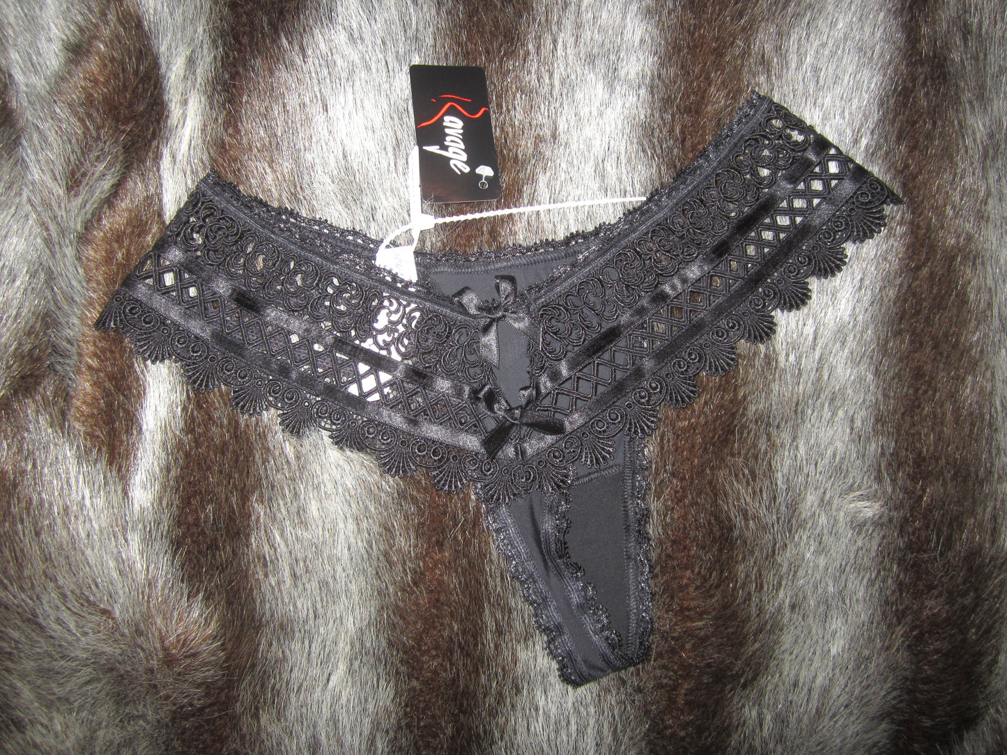 RAVAGE noir LINGERIE SET