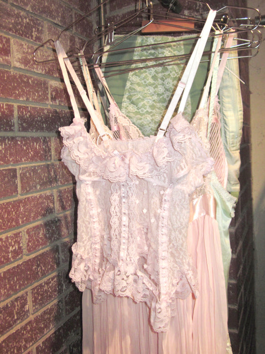 00s US lace camisole