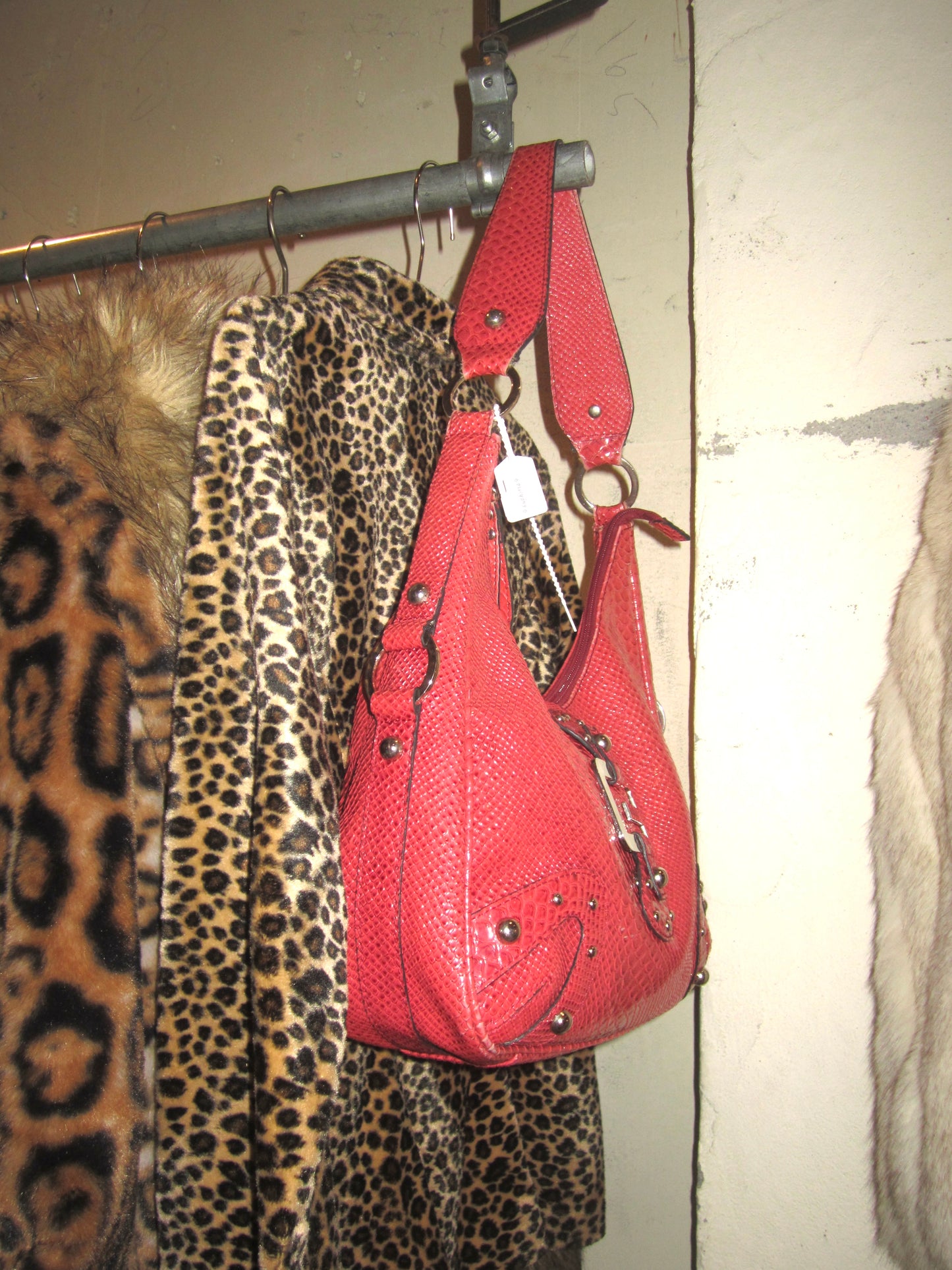 00s guess red croc shoulder bag