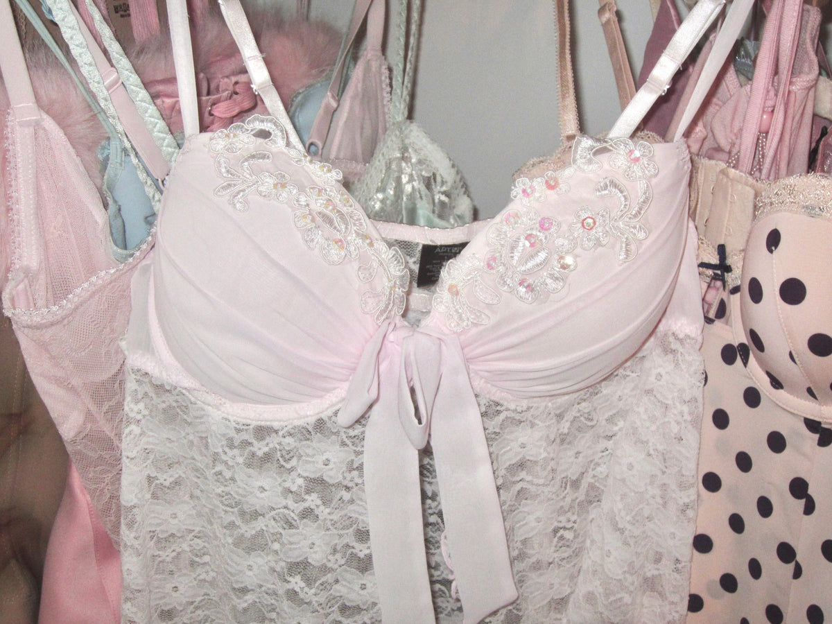 Blush Lace Keepsake