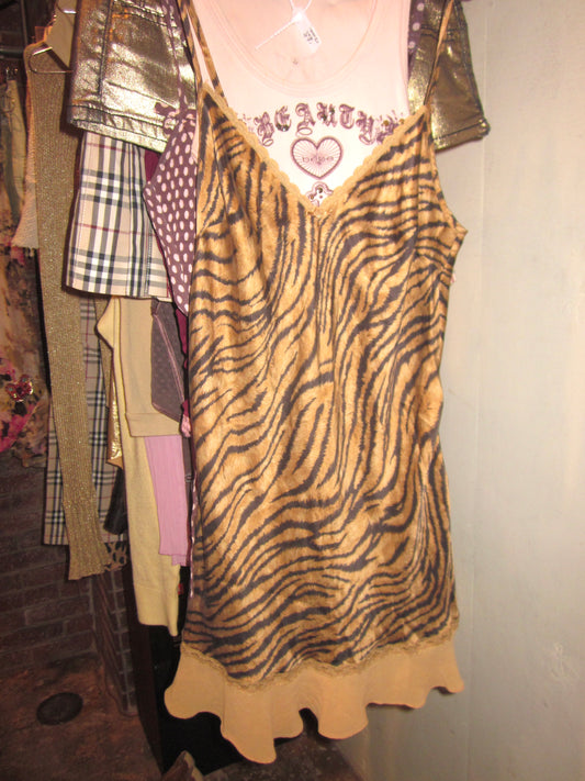00s VS tiger slip