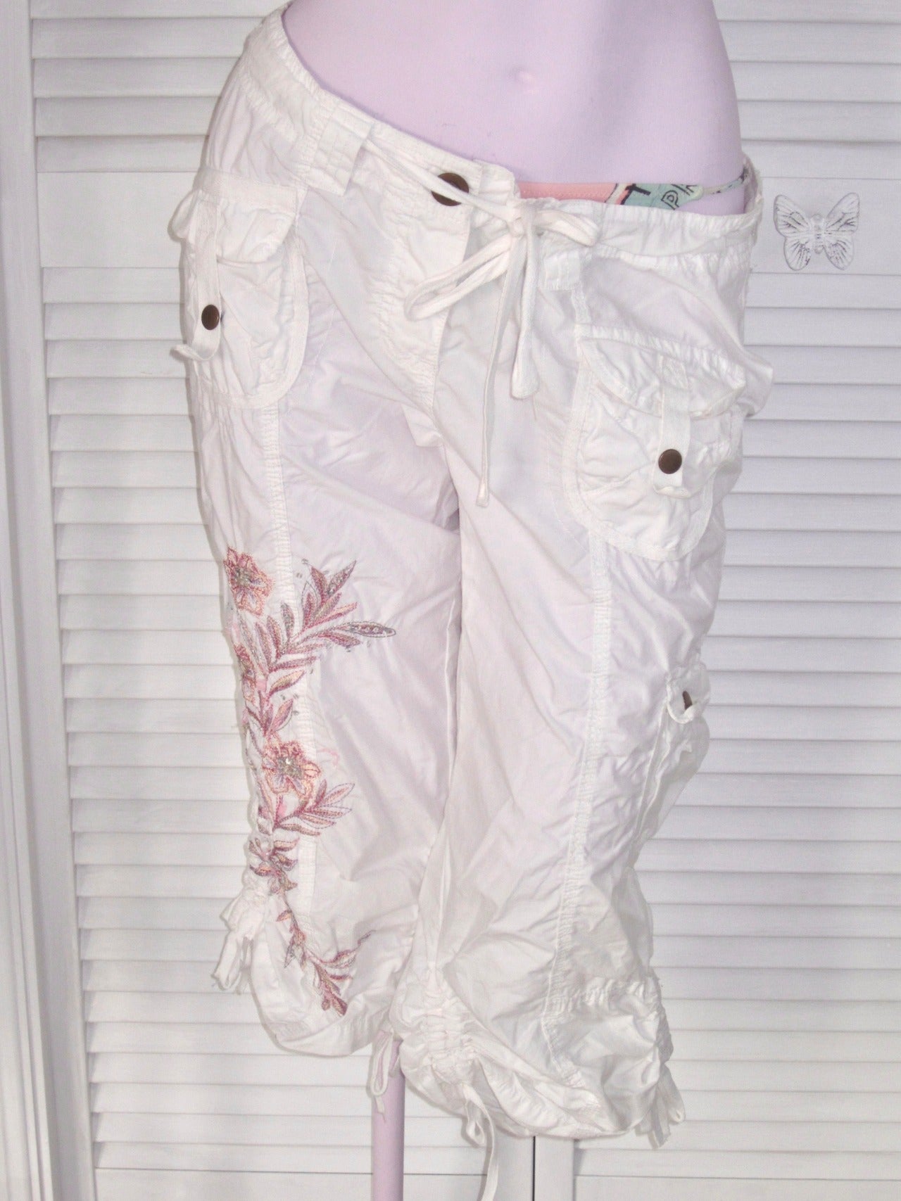 00s Bratz white summer cargo