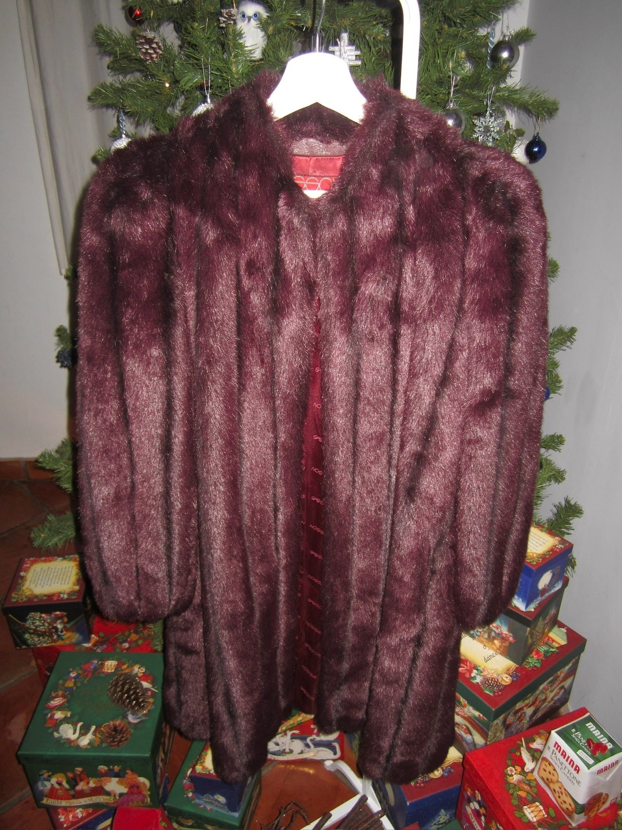 Vintage Plum royal faux fur midi coat