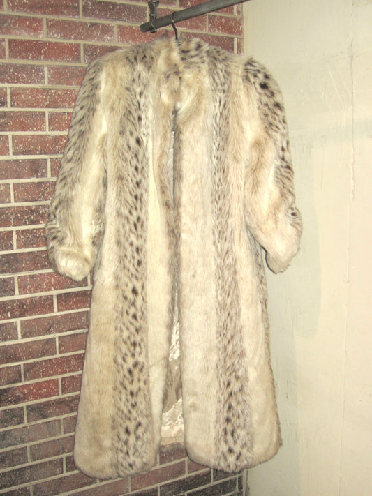 00s exclusive white leopard faux fur long coat