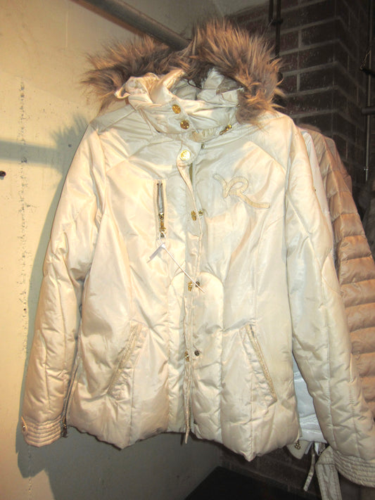 Vintage Rocawear cream puffer jacket