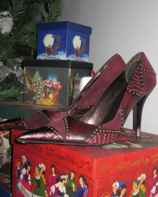 El Dante’s leather burgundy heel