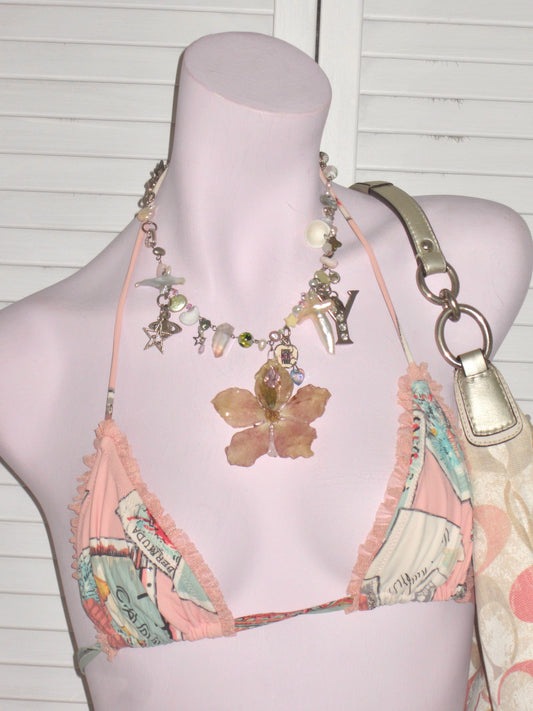 “Wicked candy” real flower necklace
