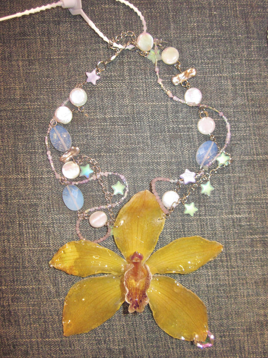 “Lemon drop tears” real flower necklace