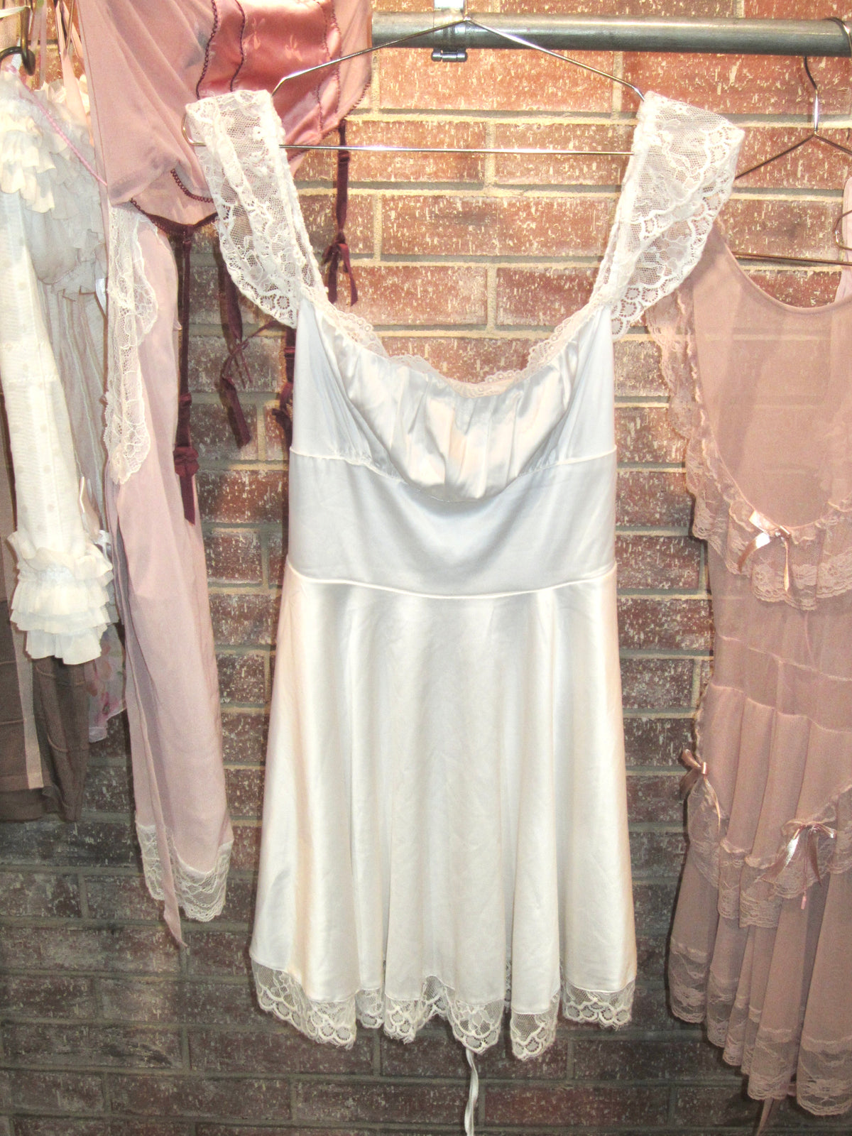 Ivory Moonlit Pirouette