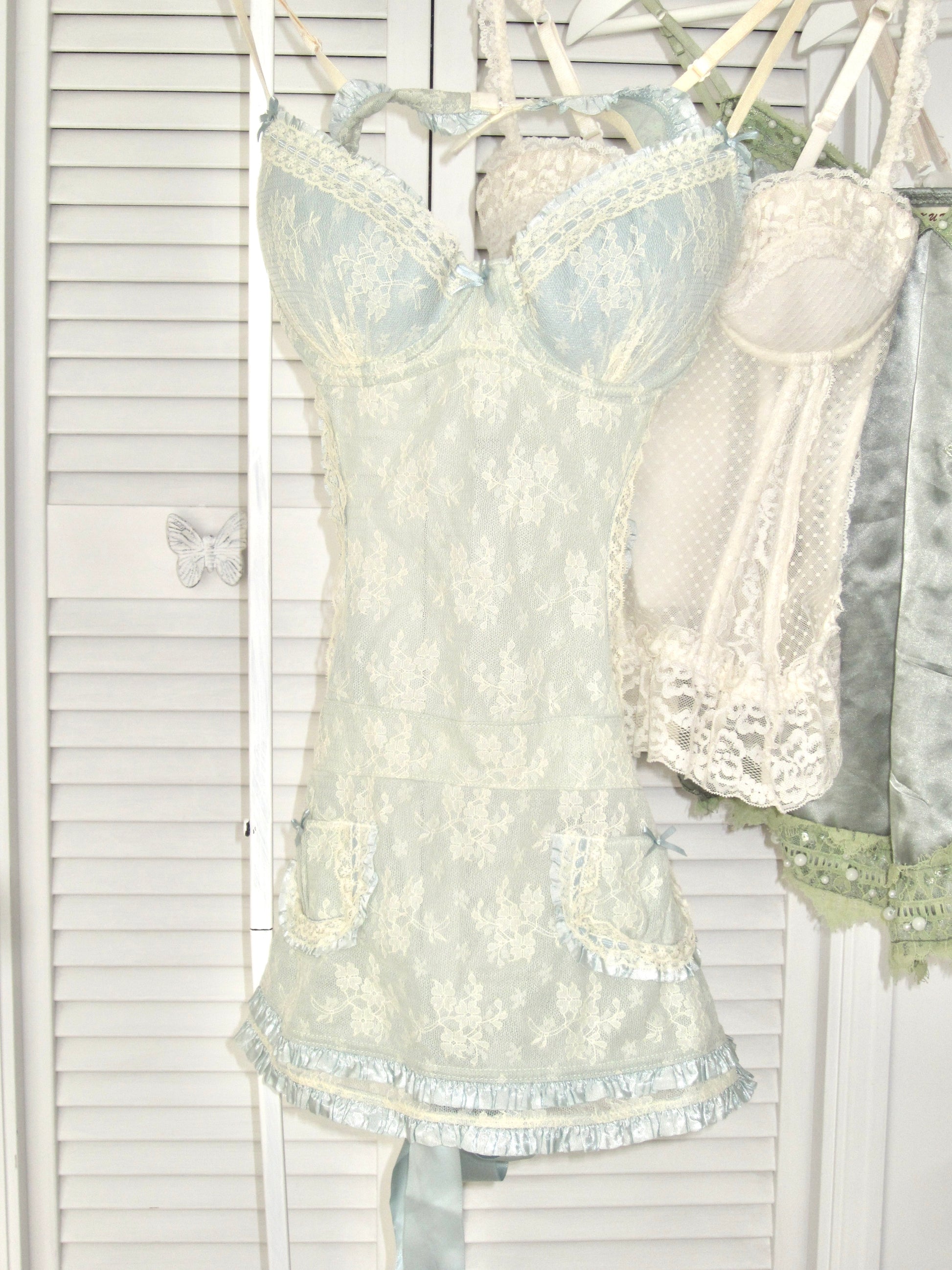 Aqua Lace Darling