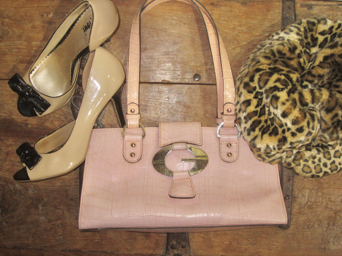 Pink Croc Embossed G Buckle Bag / Cream Black Bow Peep Toe Pumps / Leopard Plush Cap