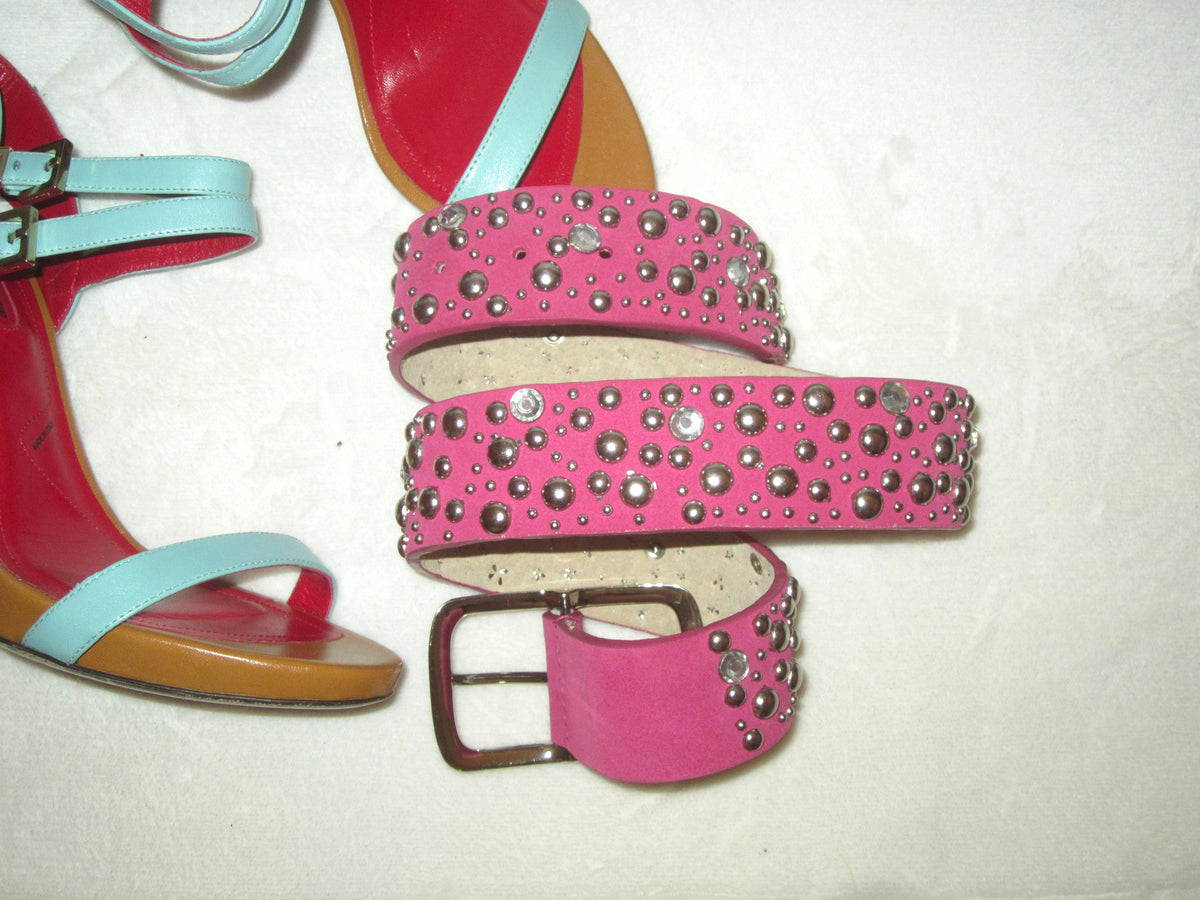 Pink Studded Kisses