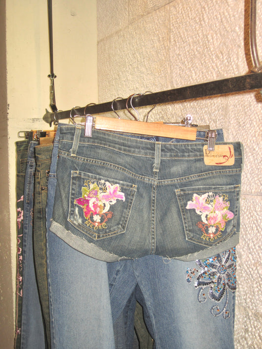 00s flower embroidered short denim pants