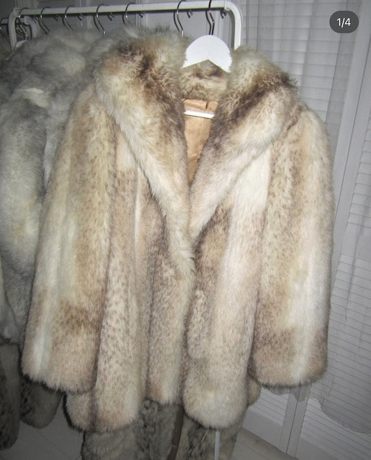 Vintage caramel latte faux fur coat