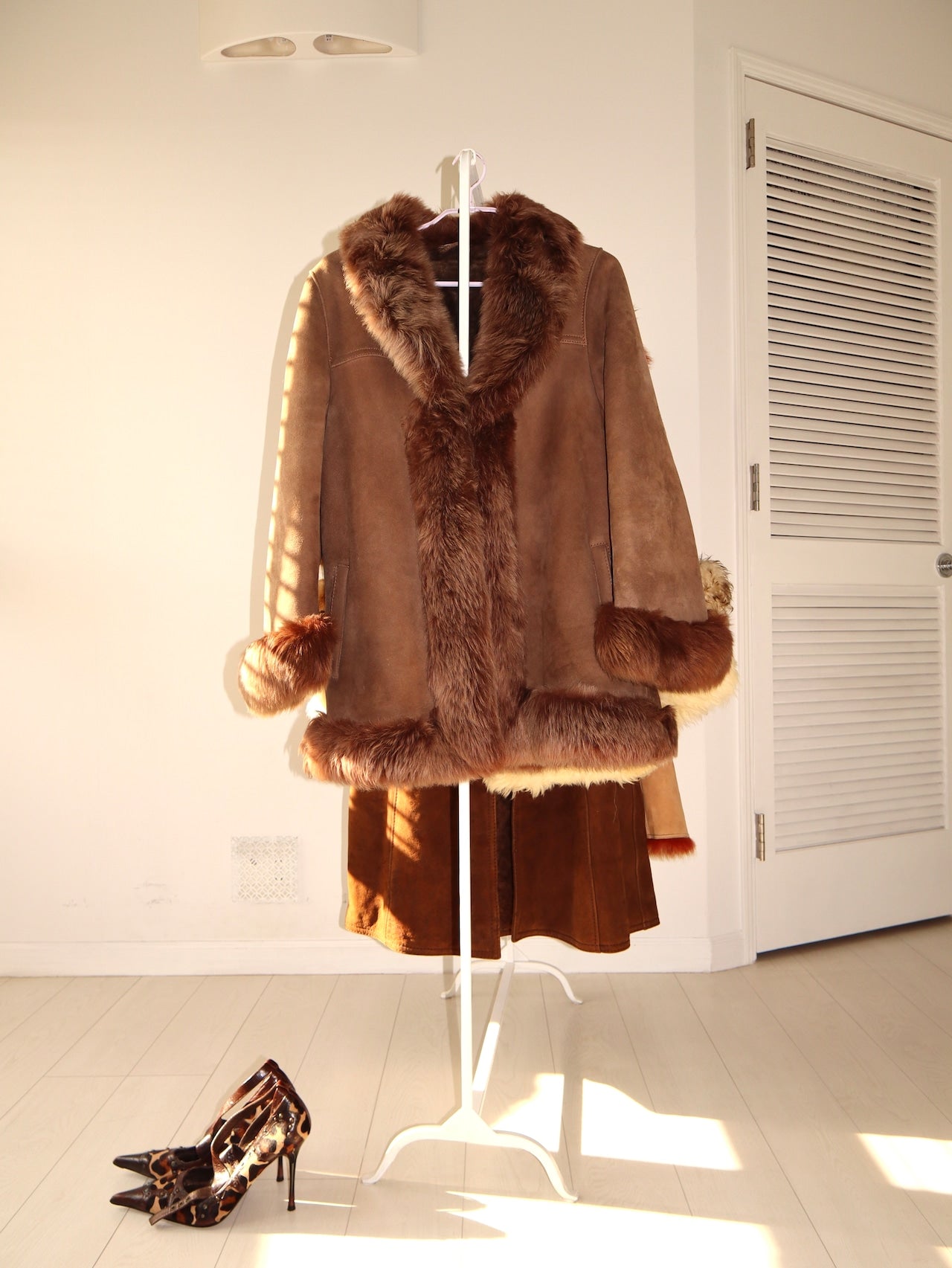 The Maron cookie mouton coat