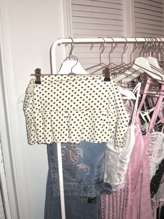 Polka dot low rise micro skirt