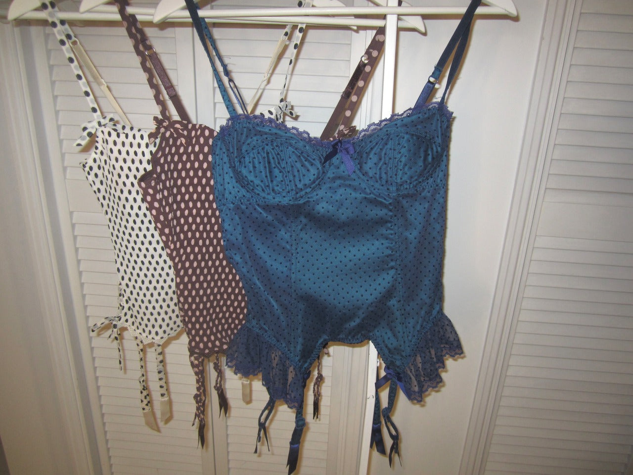 2000s vintage Victoria’s Secret navy bustier