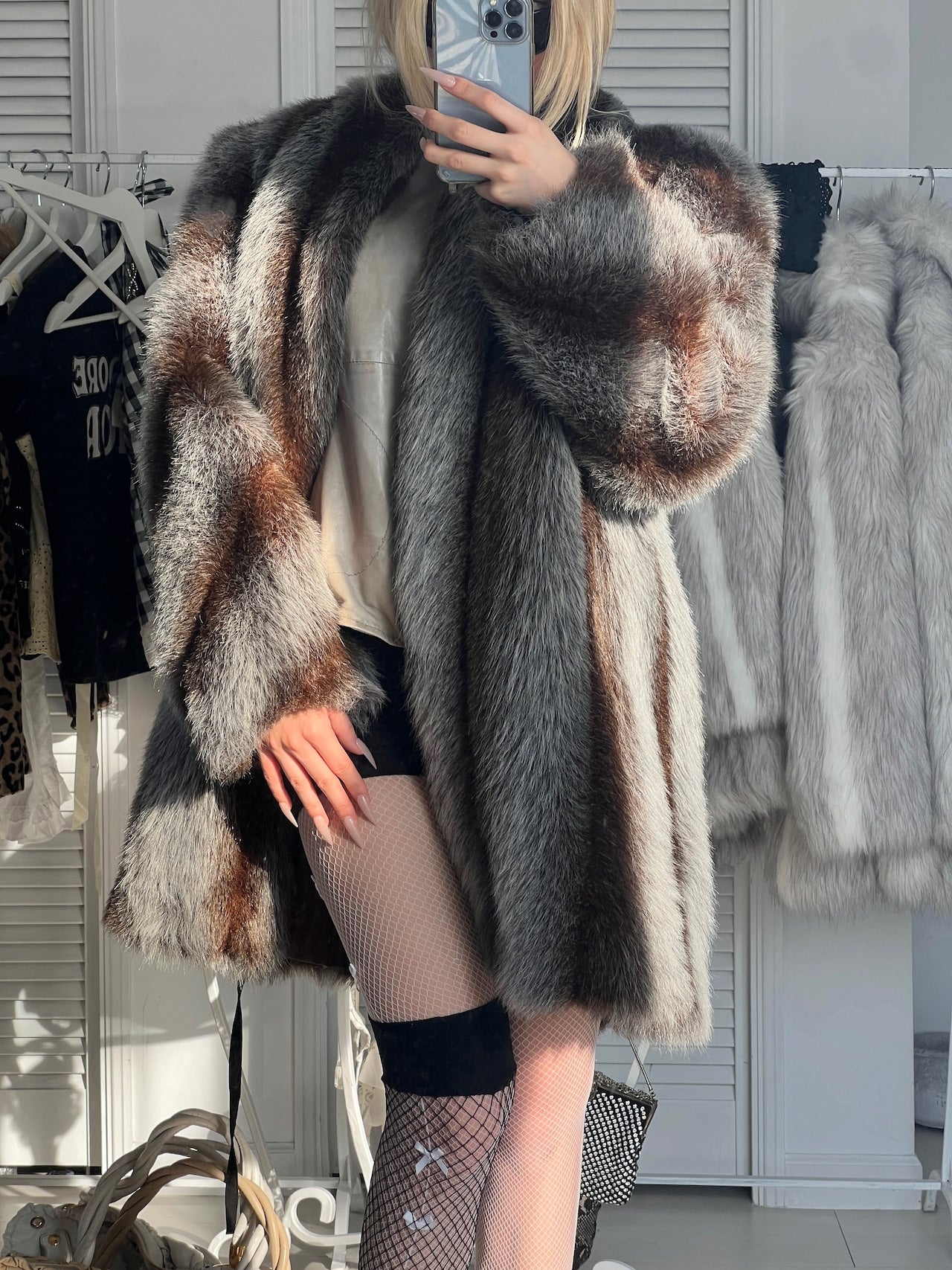 Vintage Silver Éclipse faux fur coat
